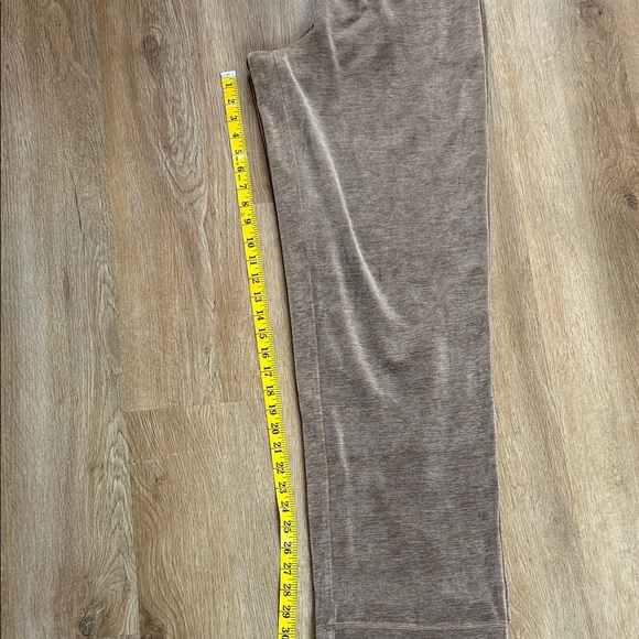 Calvin Klein Women’s Cozy Brown/tan Lounge Pants size M - Picture 6 of 8